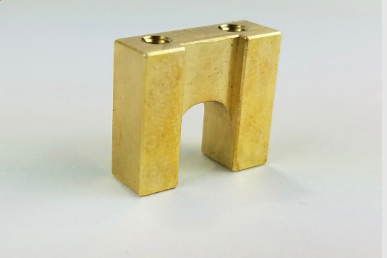 BRASS LOW PROFILE SERVO MOUNT (4-40)
